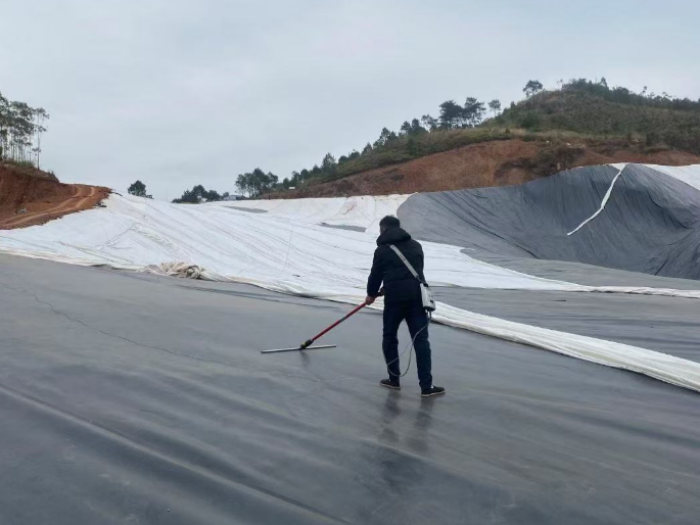 人工濕地防滲與填料層施工要點 避免濕地堵塞滲漏失效